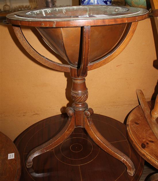 Regency globe stand base